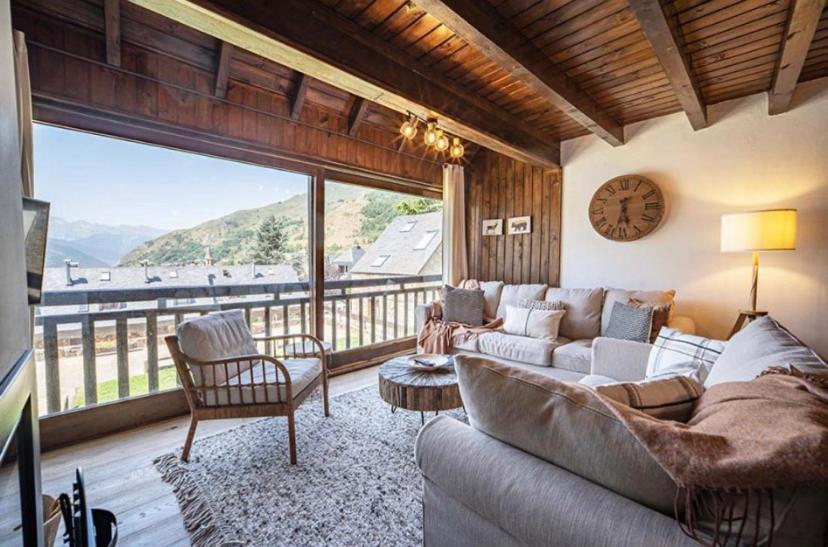 Casa Catania-Acogedora Casa Con Impresionantes Vistas-Fibra Optica Βίλα Salardú Εξωτερικό φωτογραφία